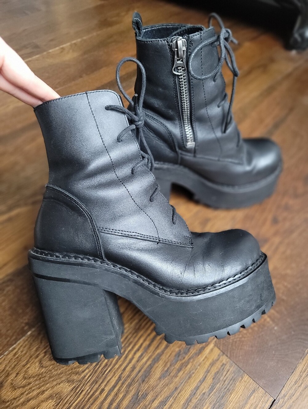 UNIF Choke Platform Boot